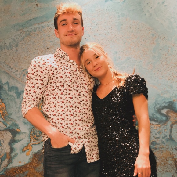 Meet your Posher, Elizabeth - Picture 1 of 1